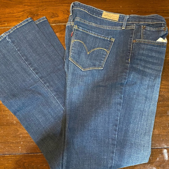 Levi's Pants - Levi’s Jeans